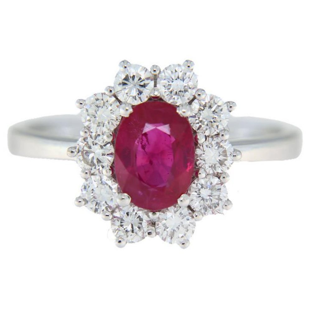 Ring in white gold with ruby and surround of diamonds, photograph 1