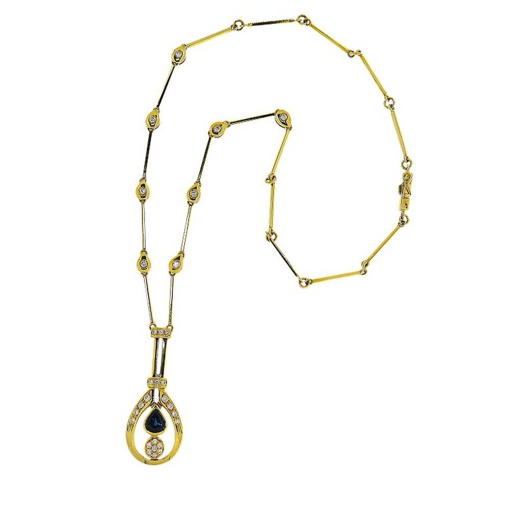 Necklace with pendant in yellow gold brilliants and sapphire, photograph 1