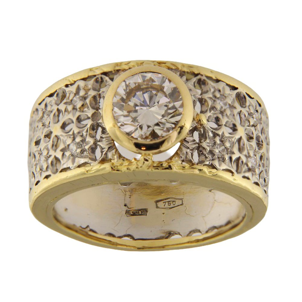 Band ring in yellow and white gold with diamonds, photograph 1