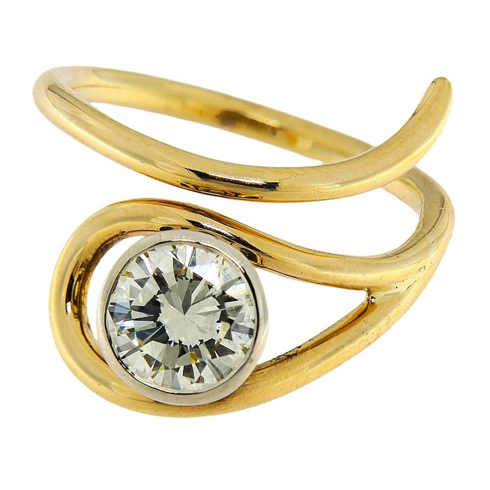 Solitaire ring in yellow and white gold with brillian, photograph 1